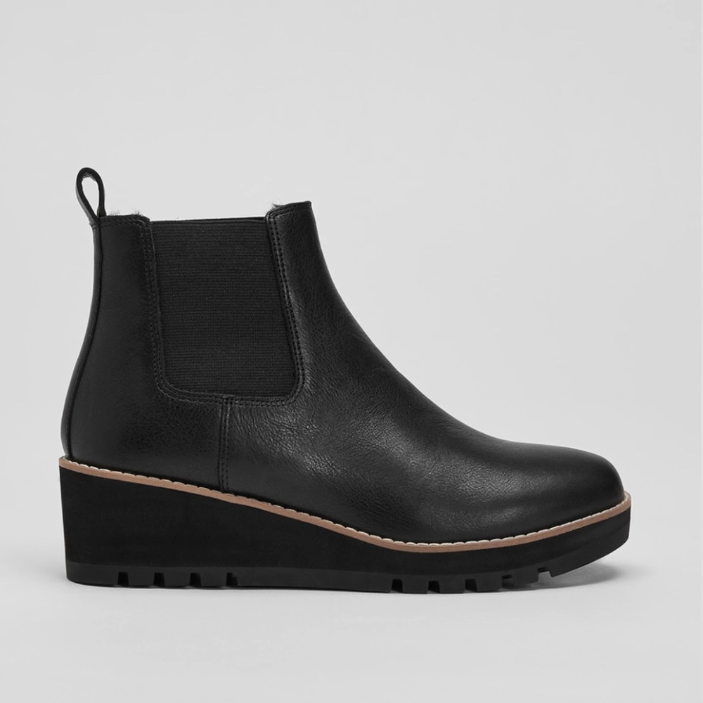 NEW $275 Eileen Fisher Wedge size 10 Chelsea Boot Women BLACK Leather